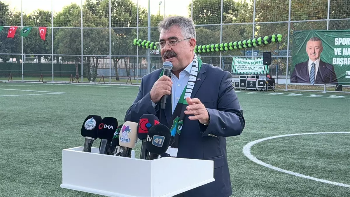 Kocaelispor, 17 Ağustos Depremi\'ni Anma Etkinliği Düzenledi