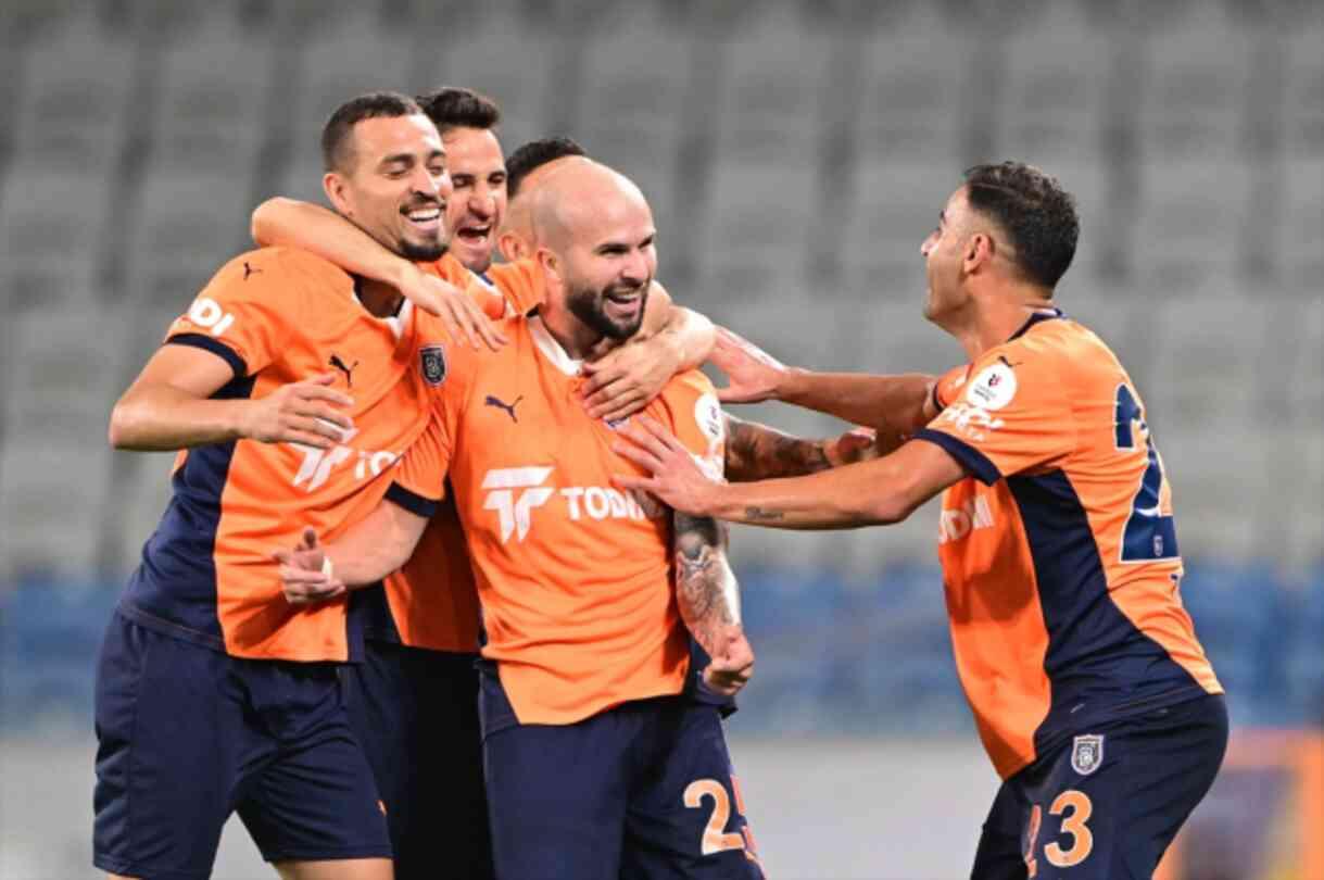 RAMS Başakşehir, Alanyaspor'u sahasında 4-2 yendi