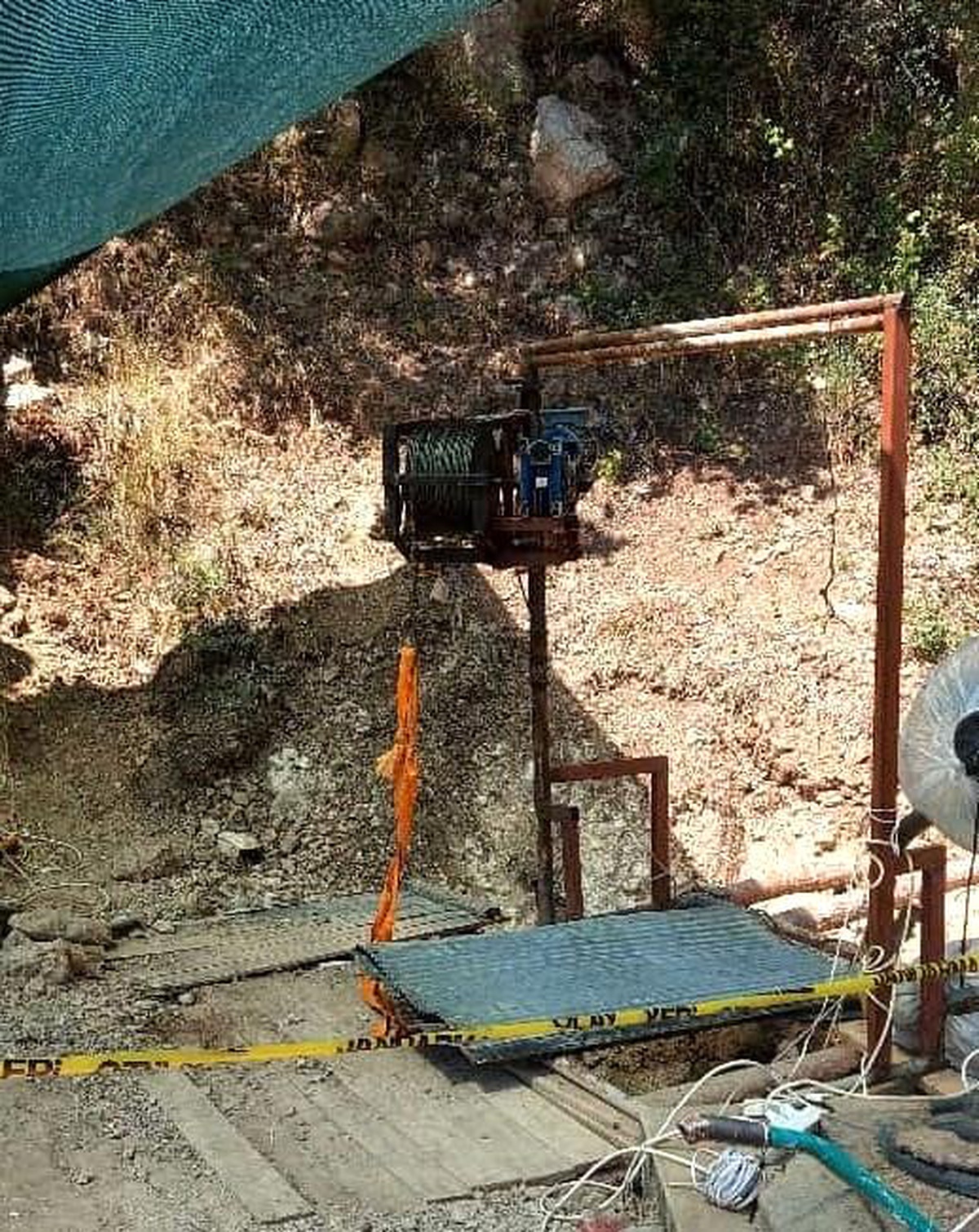 Mersin\'de 40 Metrelik Su Kuyusuna Düşen Kişi Hayatını Kaybetti