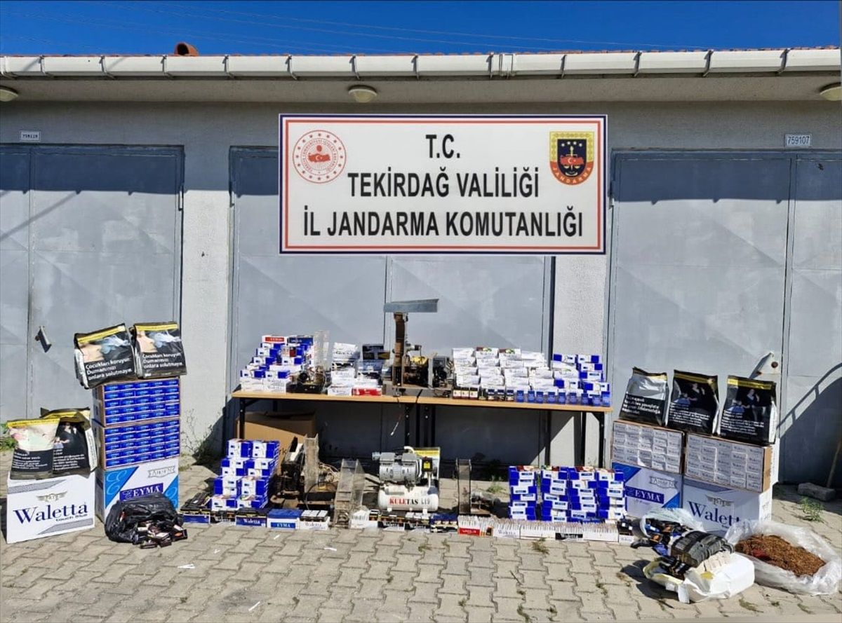 Tekirdağ\'da 250 Bin Makaron Ele Geçirildi