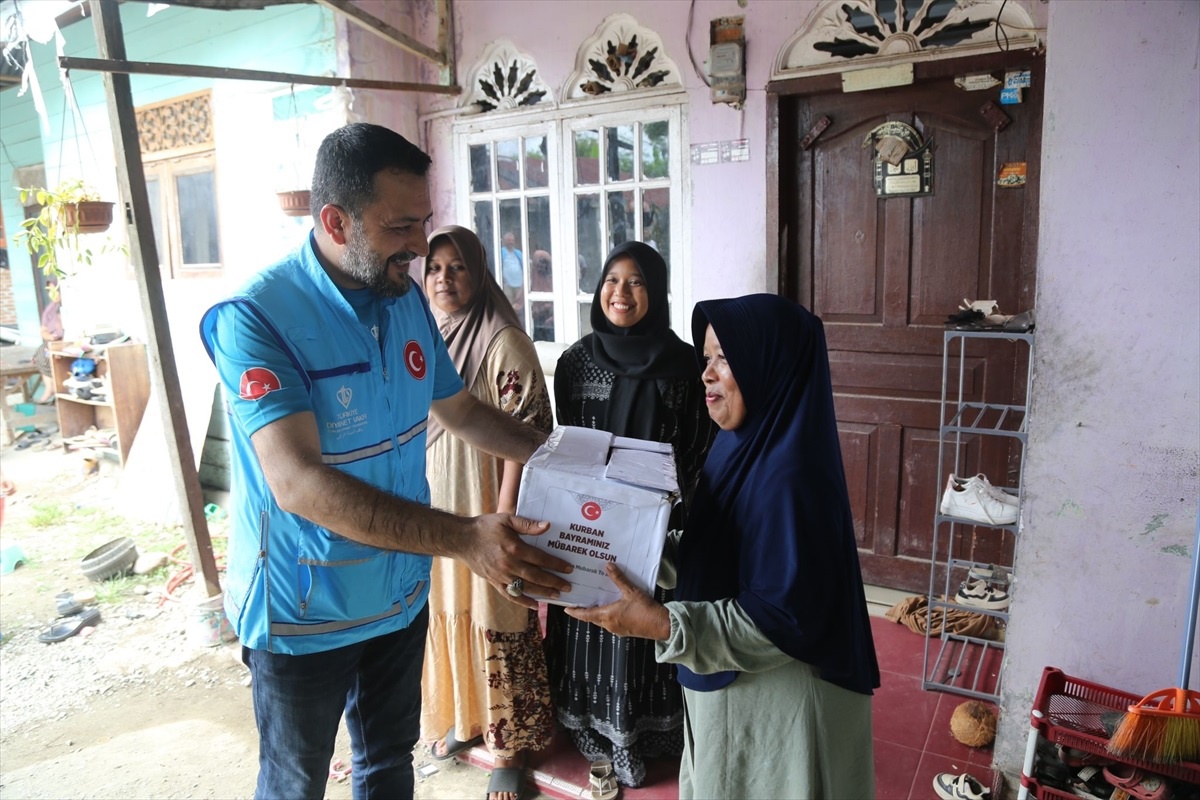 TDV, Son 2 Yılda 100 Milyon İhtiyaç Sahibine Yardım Ulaştırdı
