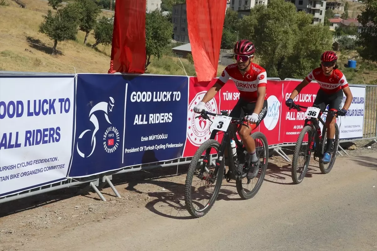 Hakkari\'de Uluslararası MTB Cup XCO Şampiyonası düzenlendi