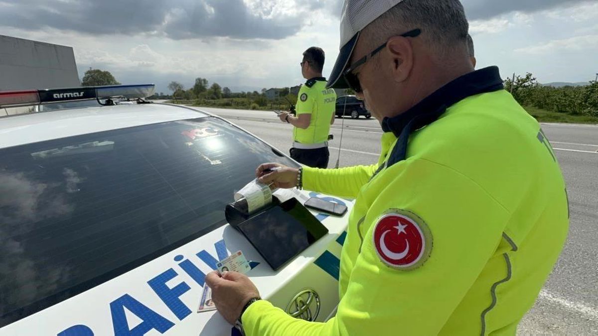 Düzce\'de trafik denetimleri sıklaştırılıyor