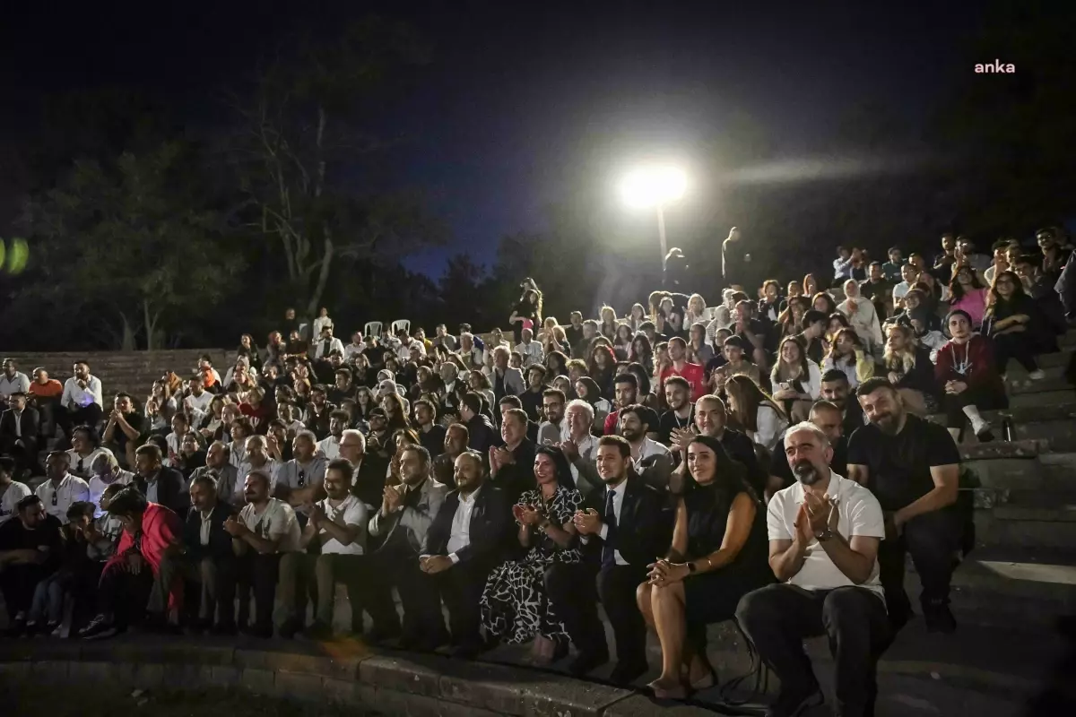 Ankara Büyükşehir Belediyesi Gençleri Hasanoğlan Köy Enstitüsü\'nde Bir Araya Getirdi