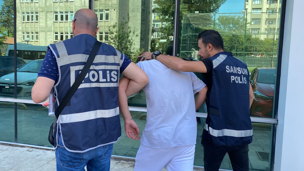 Uyuşturucu Bağımlısı Baba Oğlu Tarafından Bıçaklandı