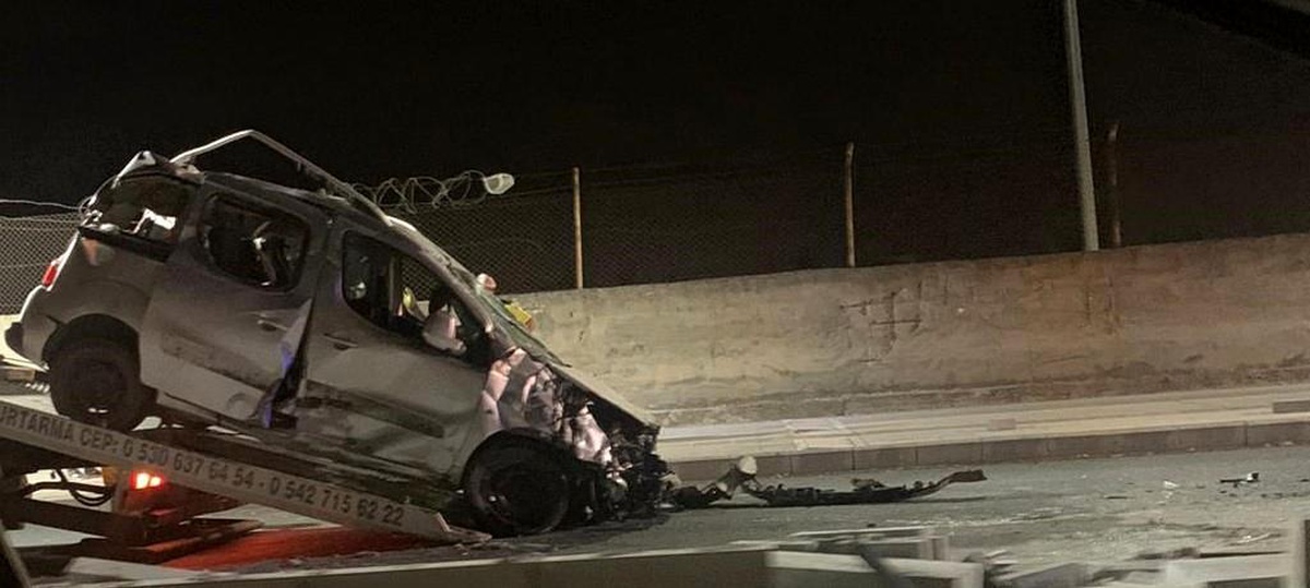 Batman\'da düğün konvoyunda trafik kazası: 2 yaralı