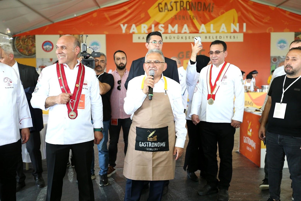 Büyükkılıç\'tan Lezzet Şöleni Kayseri Gastronomi Günleri 2024 müjdesi