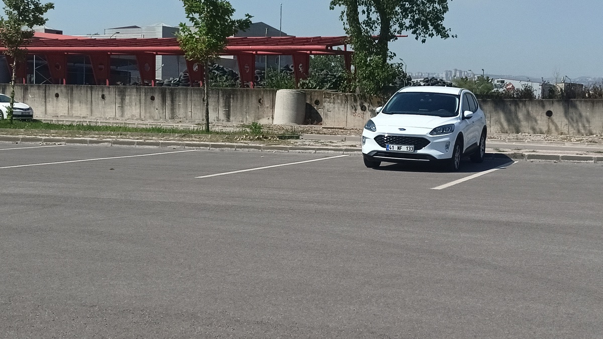 Kocaeli\'de Polislere Saldıran Şüpheli Yakalandı