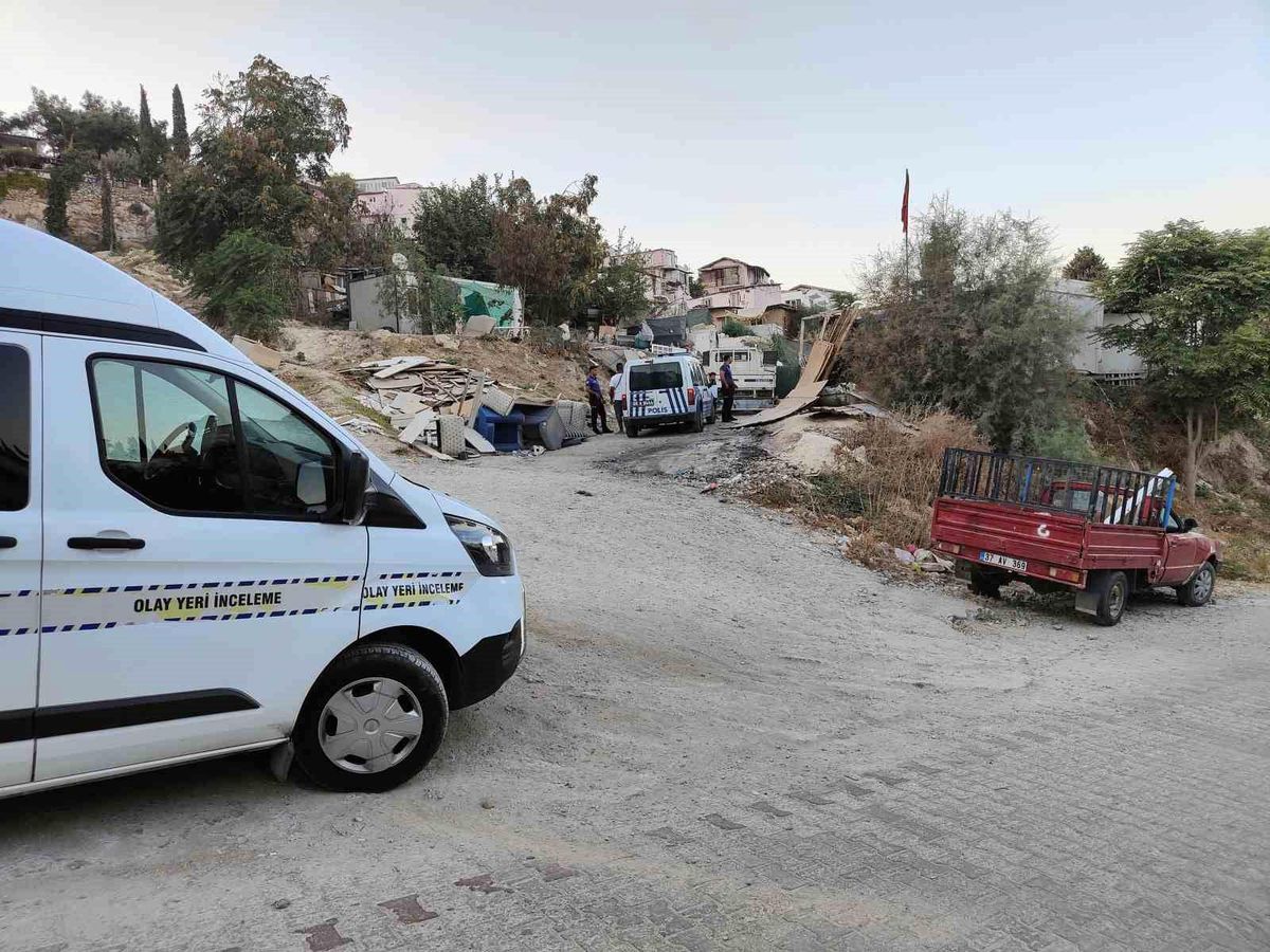 Kuşadası\'nda Kadın Elektrik Akımına Kapılarak Hayatını Kaybetti