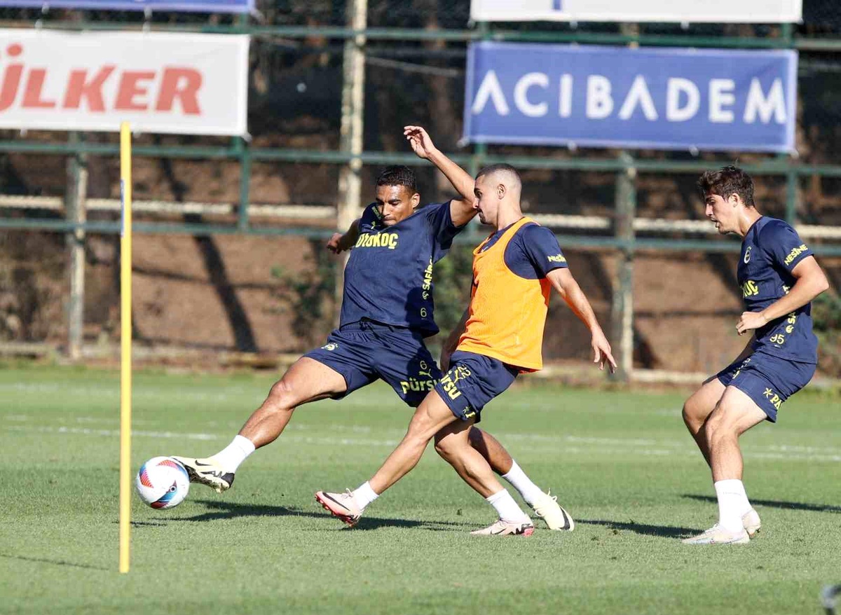 Fenerbahçe, Çaykur Rizespor maçı hazırlıklarına başladı