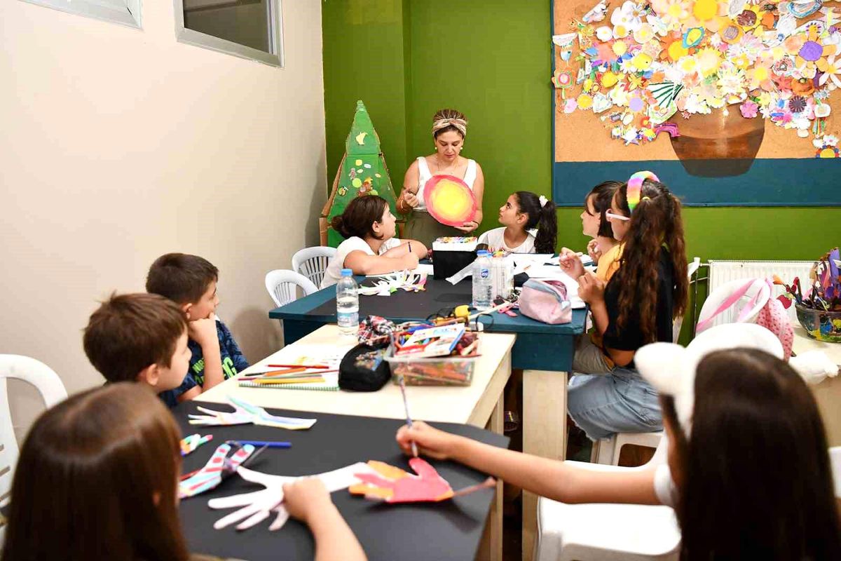 Tepebaşı Belediyesi Çocuk Sanat ve Kültür Merkezlerinde Resim Atölyesi