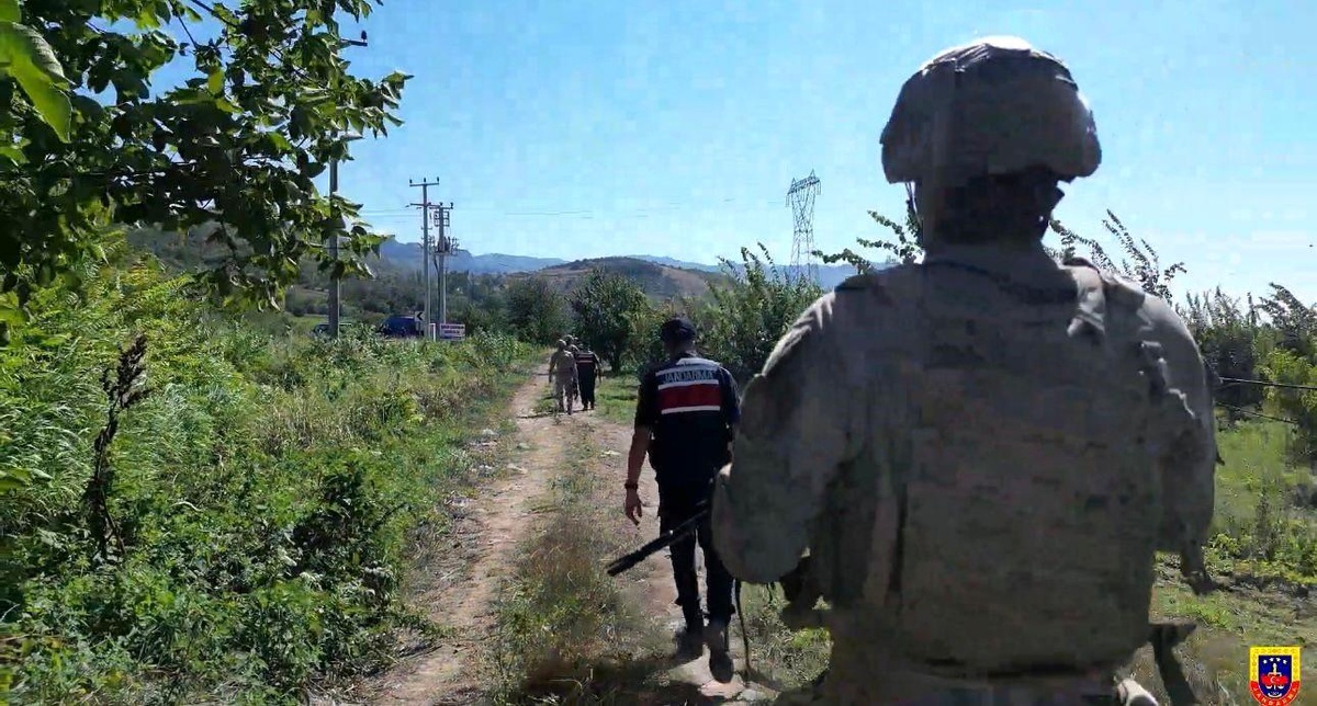 Sakarya\'da Uyuşturucu ve Kaçakçılık Operasyonunda 128 Şüpheli Gözaltına Alındı