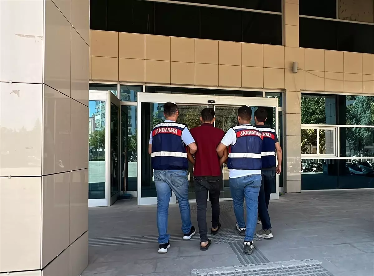 Kilis\'te PKK/PYD/YPG üyesi olduğu iddiasıyla gözaltına alınan zanlı tutuklandı