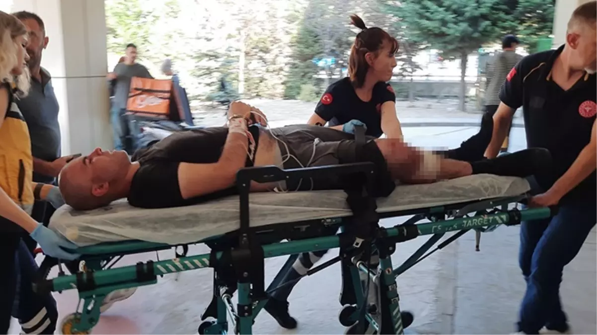 Emniyet\'i karıştıran olay! Otomobillerin lastiklerini patlatıp polise saldırdı