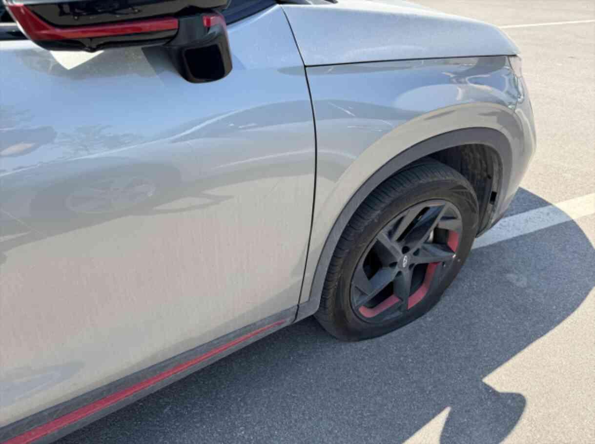 Kocaeli İl Emniyet Müdürlüğü Otoparkında Şüpheli Vuruldu