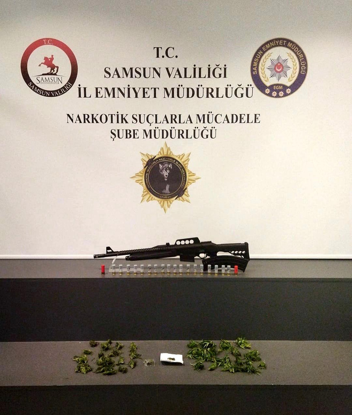Samsun\'da Kubar Esrar ve Tüfekle Yakalanan Kişi Tutuklandı