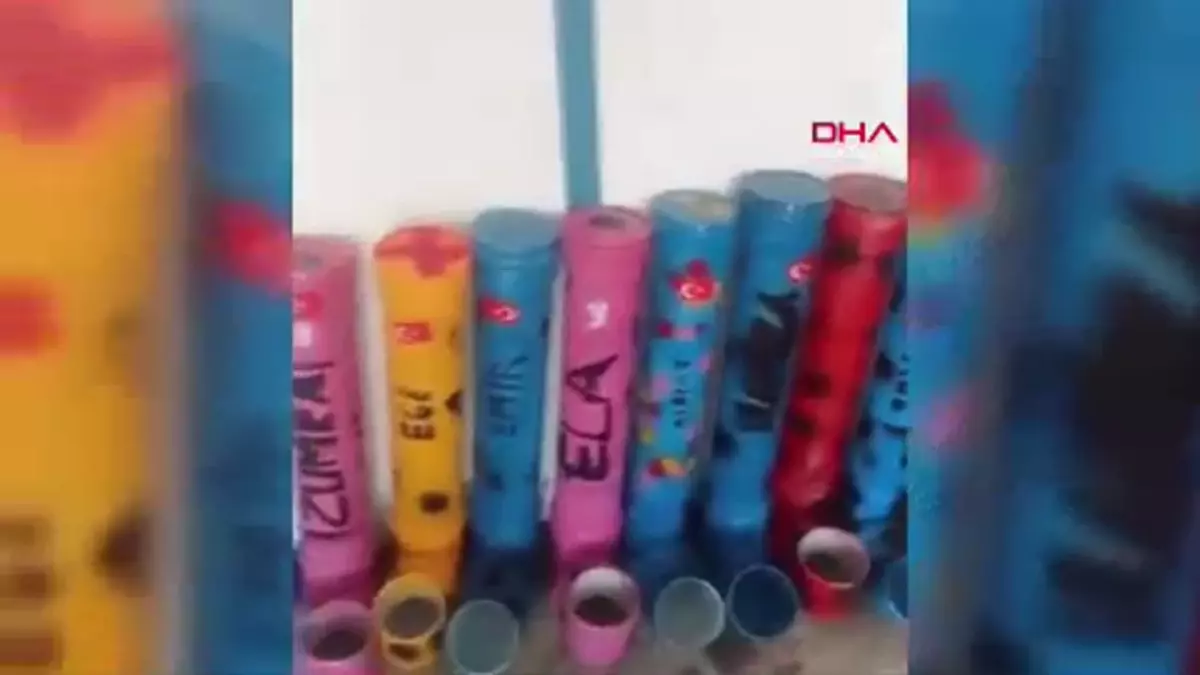 Muhtar ve çocuklar sokak hayvanları için mama ve su kapları hazırladı