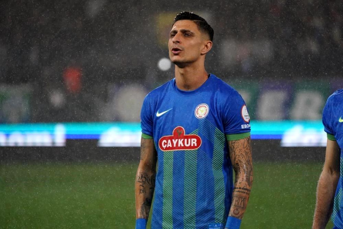 Çaykur Rizespor\'un kanat oyuncusu Benhur Keser sakatlandı