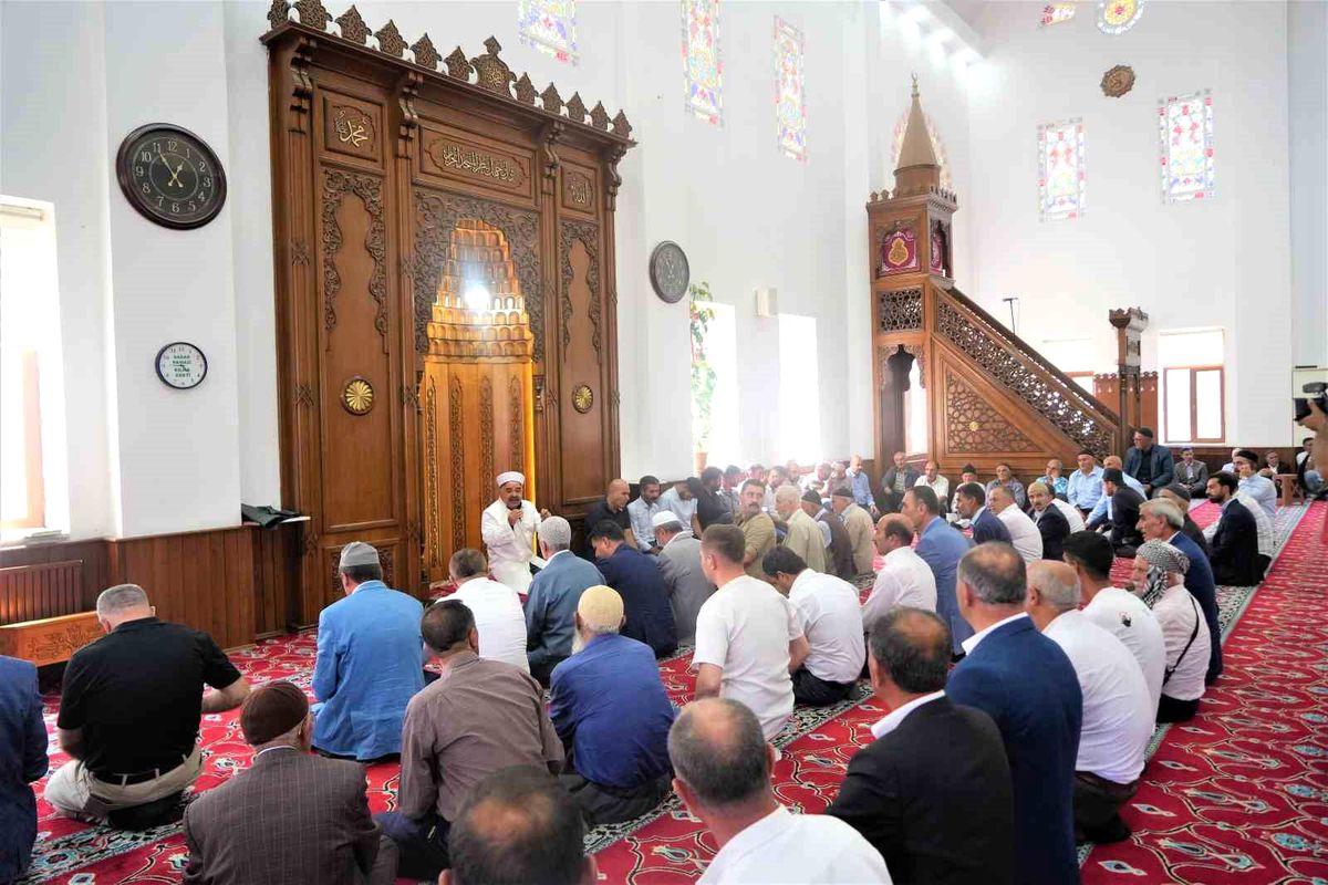 Muş\'ta Aileler Arasındaki Husumet Barışla Son Buldu
