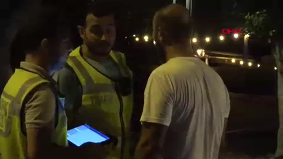 Antalya\'da Trafik Polisleri Alkol Denetimi Yaptı