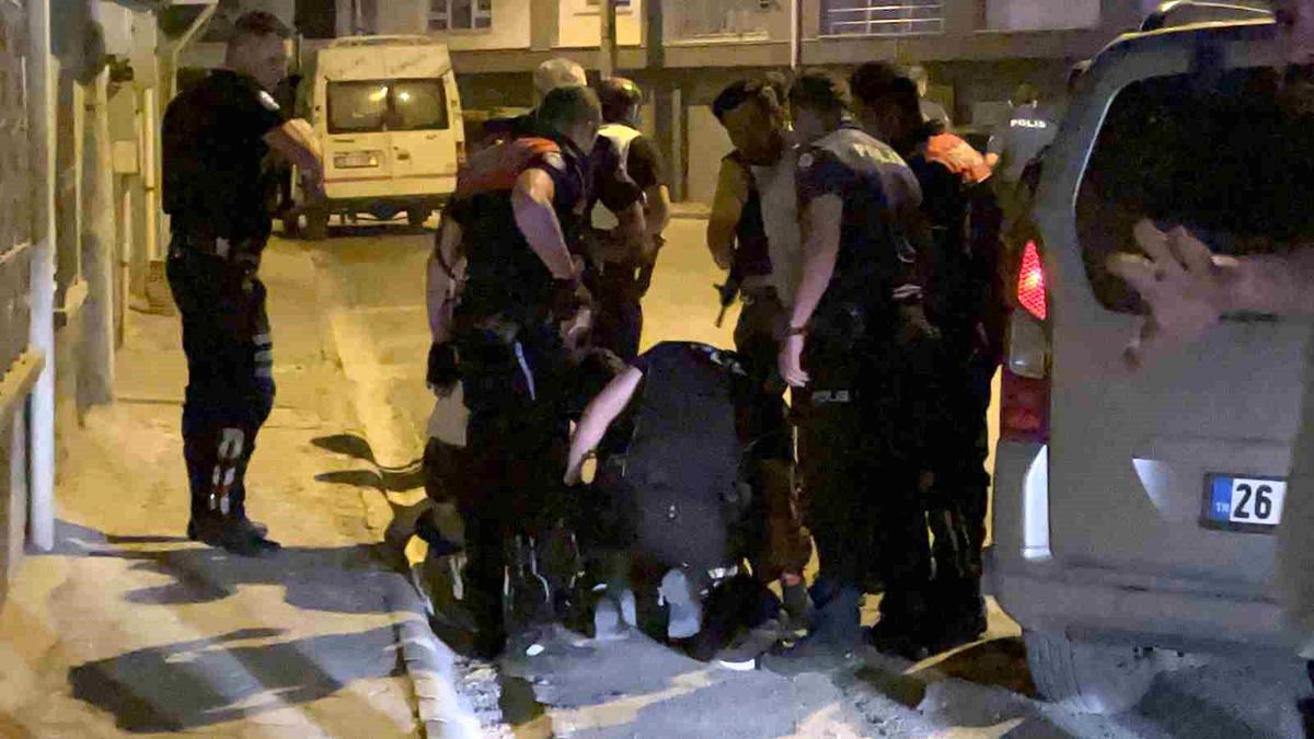 Eskişehir\'de inşaat bekçisini yaralayan şahıs polis tarafından yakalandı