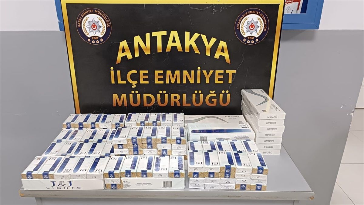 Hatay\'da 850 paket kaçak sigara ele geçirildi, 2 şüpheli gözaltına alındı