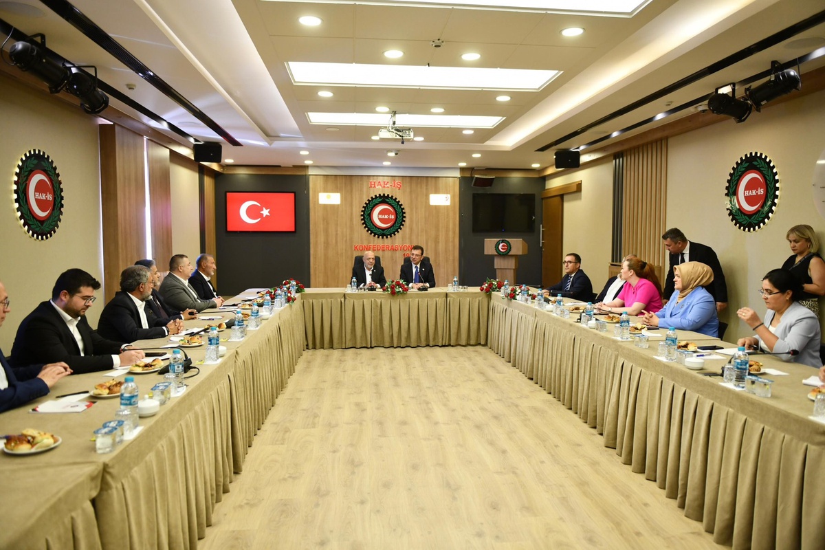 İmamoğlu, Türk-İş ve Hak-İş\'i ziyaret etti