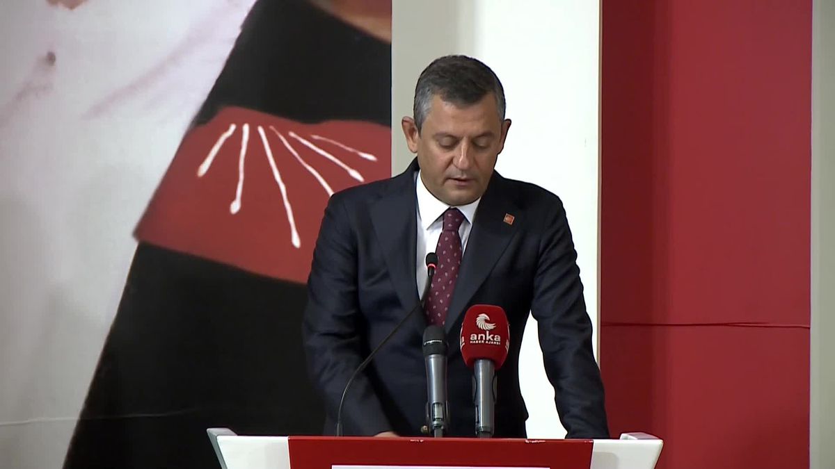 Özgür Özel, Cumhurbaşkanı Erdoğan\'a Seslendi: "Önünde Sonunda Geçim Olmadığı İçin Seçim Olacak O Seçimde de Bu Milletin İktidarı Olacak"