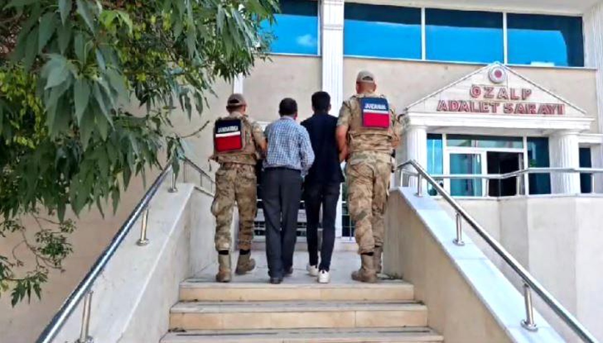 Van\'da jandarma ekipleri 8 kişiyi tutukladı
