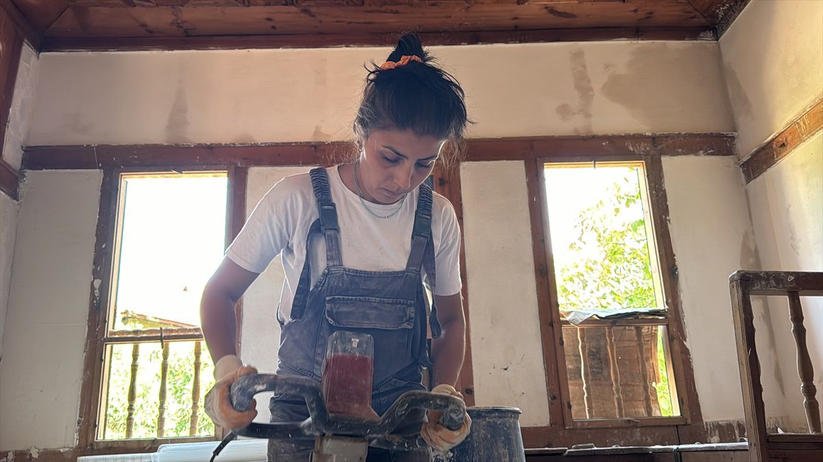 Safranbolu\'da Tarihi Konakların Restorasyonunda Görev Alan Kadın