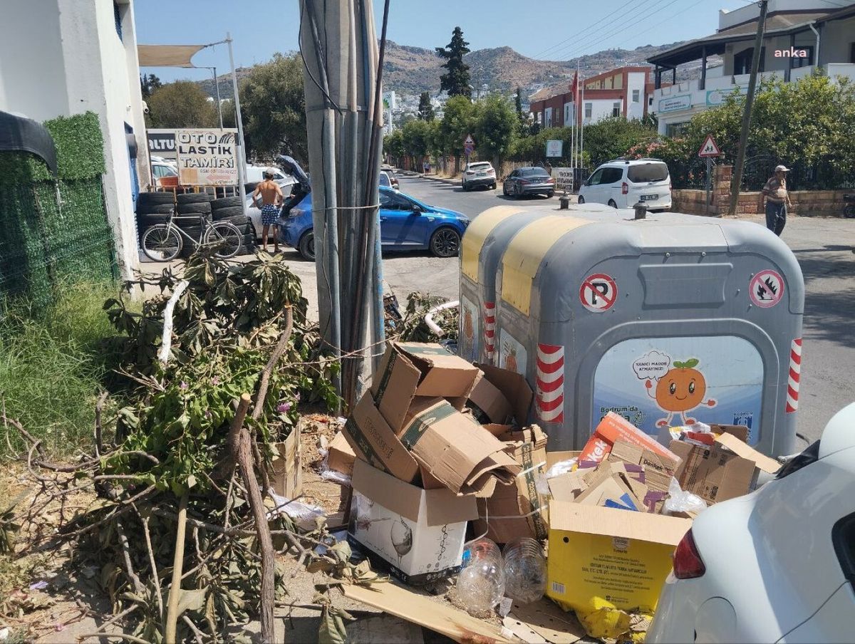 Bodrum\'da Konteyner Kenarlarına Çöp Atan İşletmelere Cezai İşlem Uygulanıyor