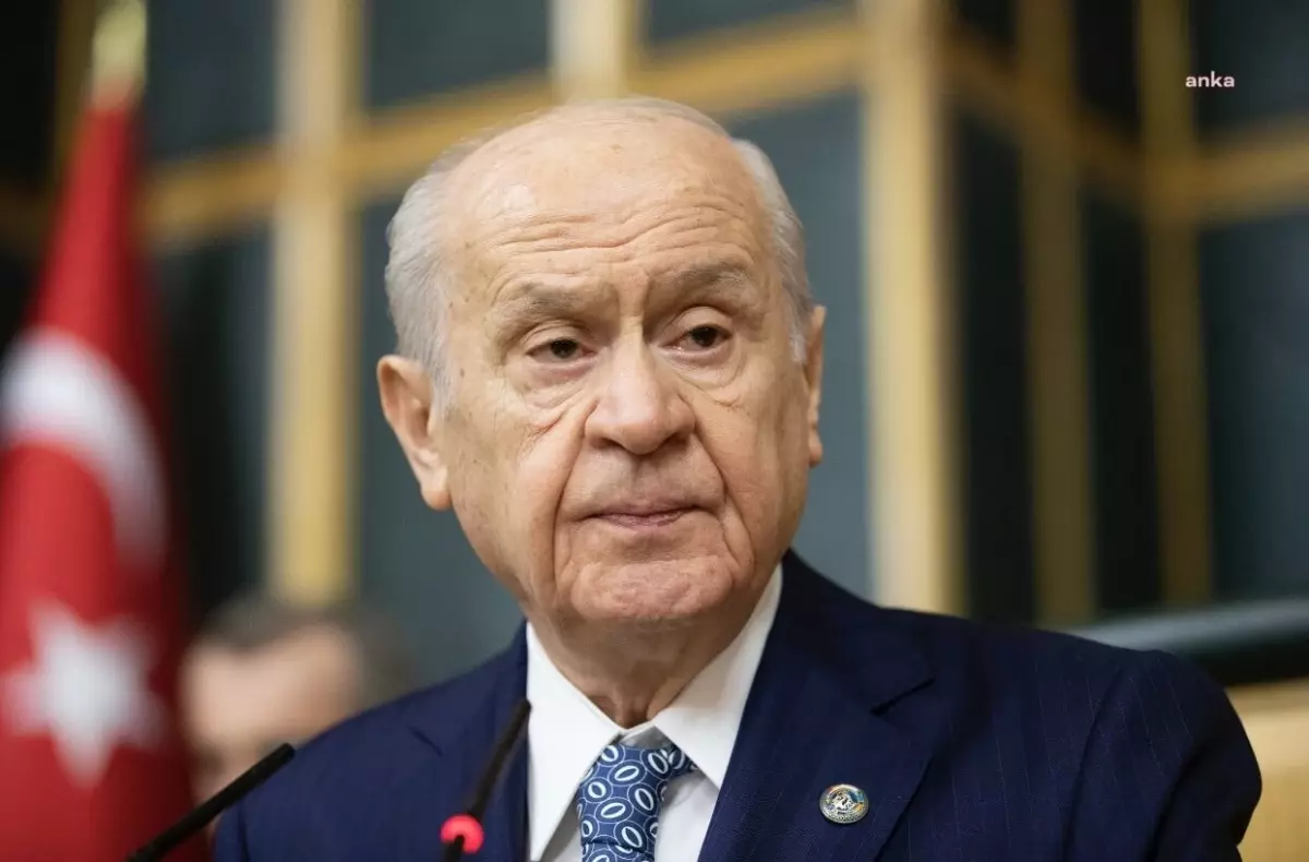 Bahçeli, DEM Parti milletvekillerinin maaşlarının kesilerek şehit ailelerine aktarılmasını önerdi