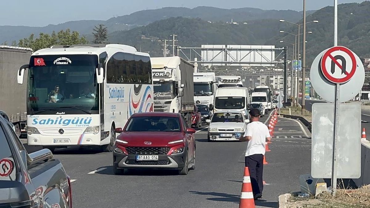 Düzce\'de Trafiğe Kayıtlı Araç Sayısı Açıklandı