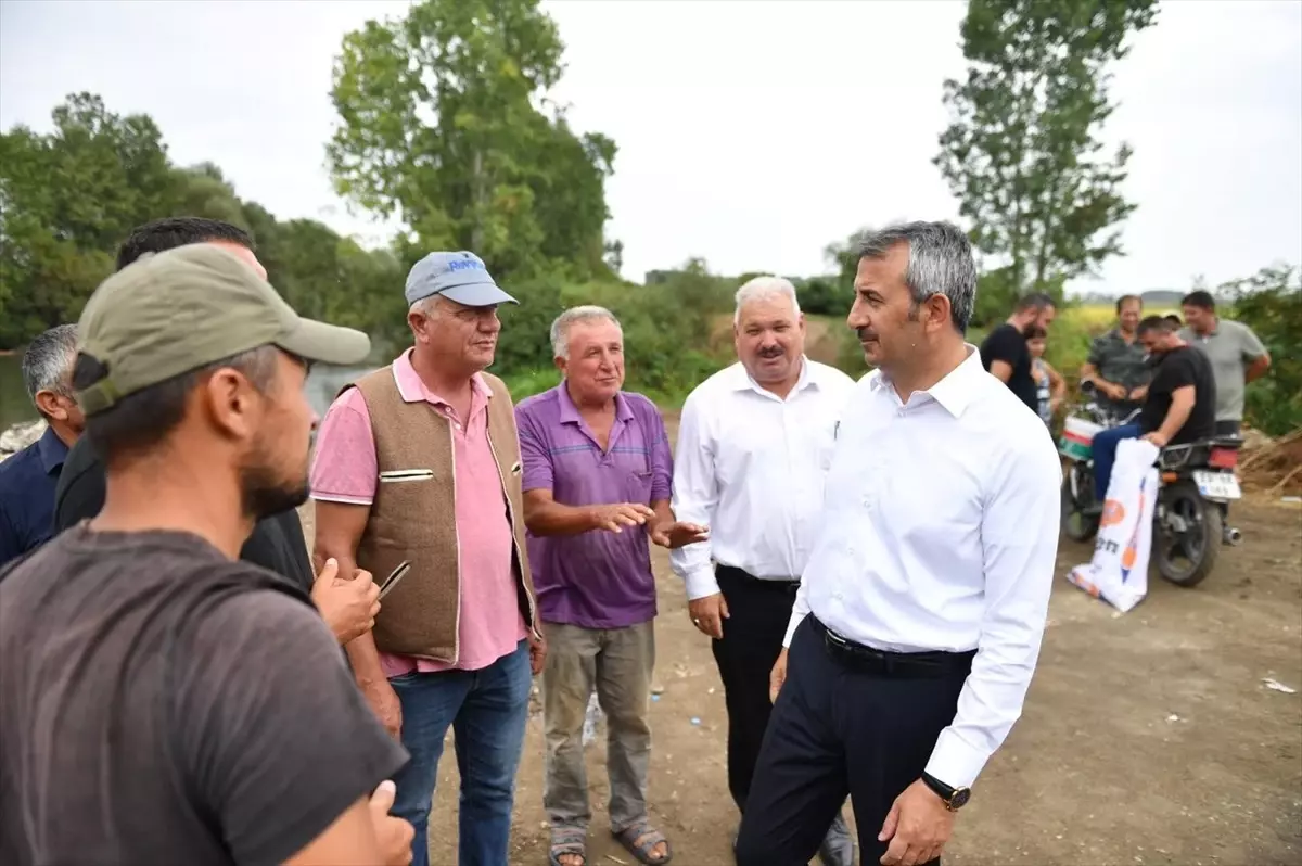 Edirne Valisi, kuraklık nedeniyle Tunca Nehri\'nde incelemede bulundu