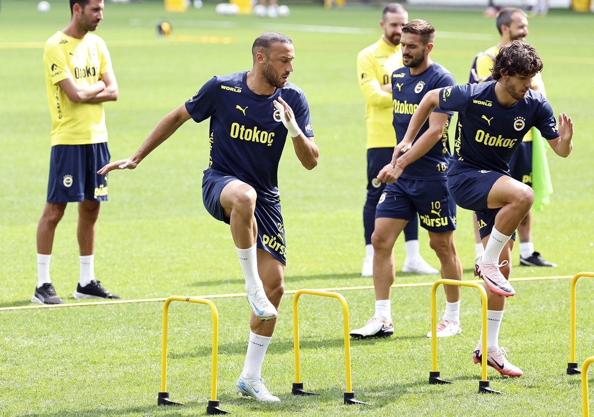 Fenerbahçe, Çaykur Rizespor maçı için hazırlıklarını sürdürdü
