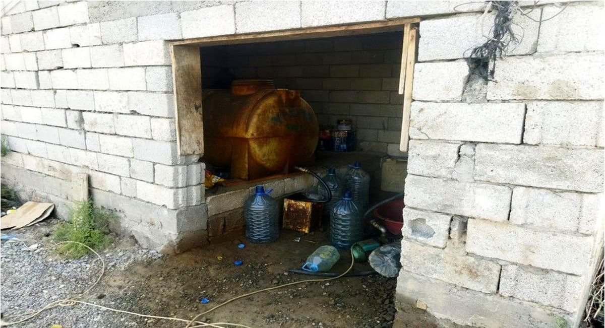 Iğdır\'da Kaçak Akaryakıt Operasyonu: 2 Bin 500 Litre Ele Geçirildi