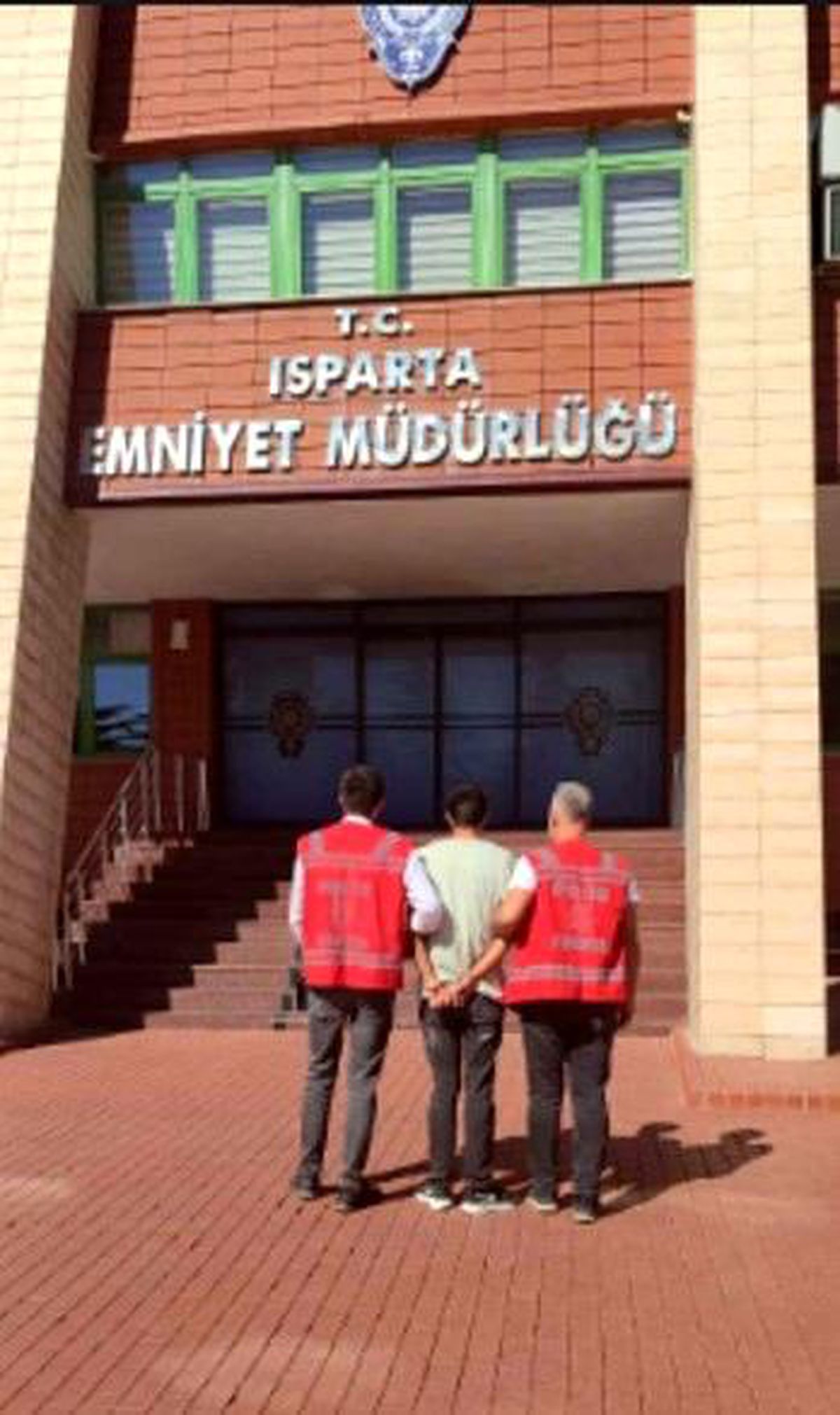 Isparta\'da cezaevi firarisi yakalandı