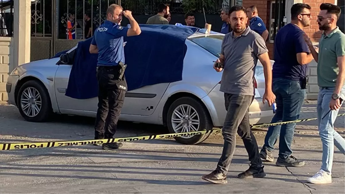 Otomobilde öldürdüğü eşinin cenazesiyle karakola gitti