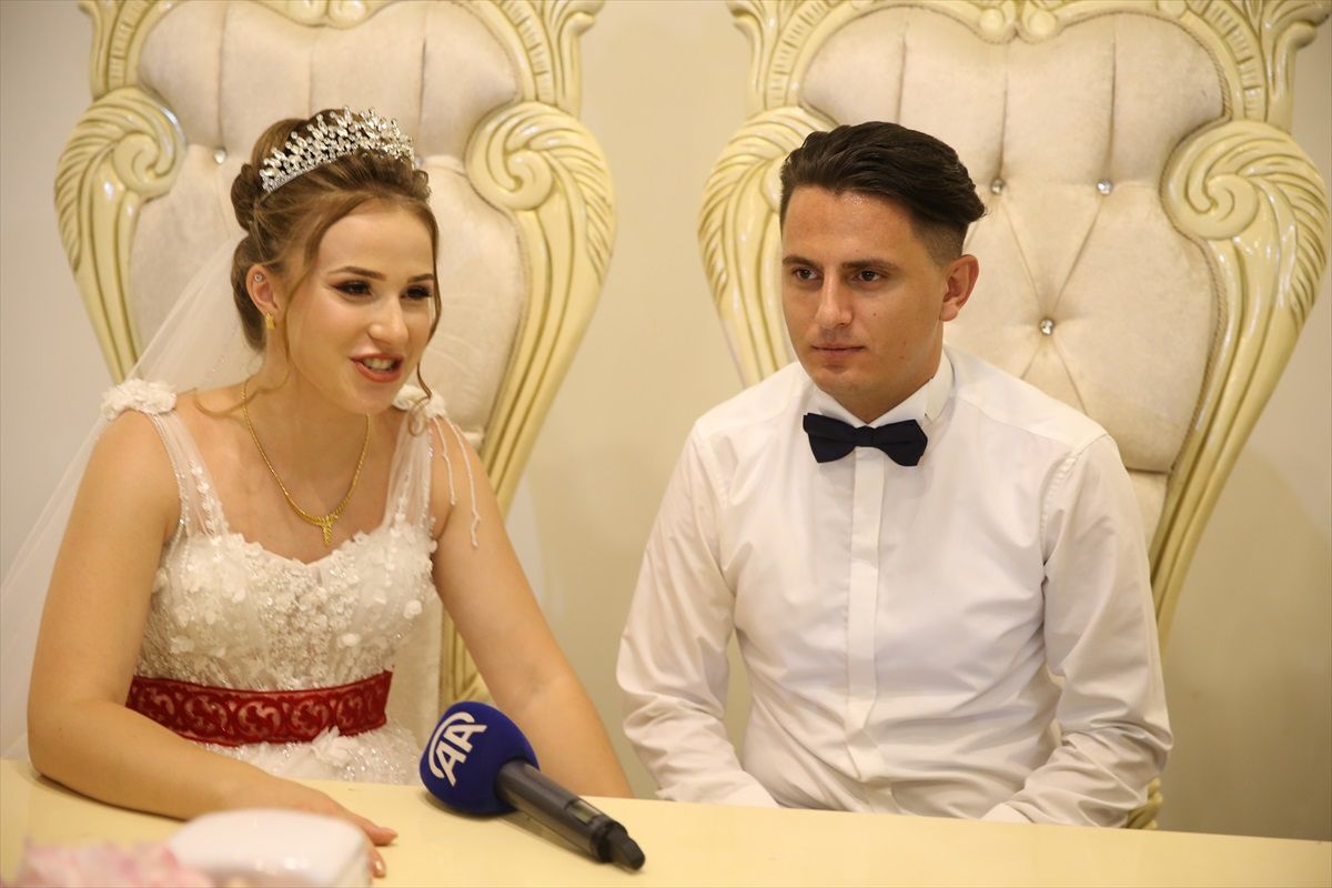 Kahramanmaraşlı Emirhan Saygılı, Rus Arina Salamakhina ile Yöresel Düğünle Evlendi
