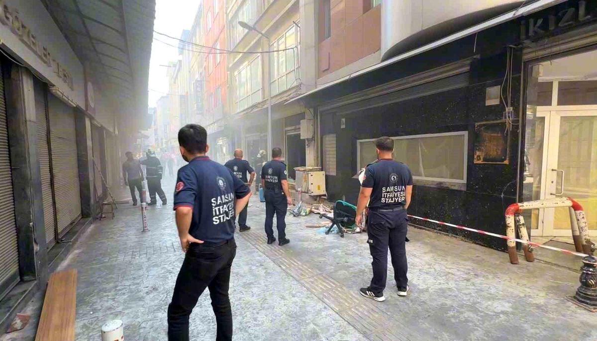 Samsun\'da boş bir iş yerinde yangın çıktı