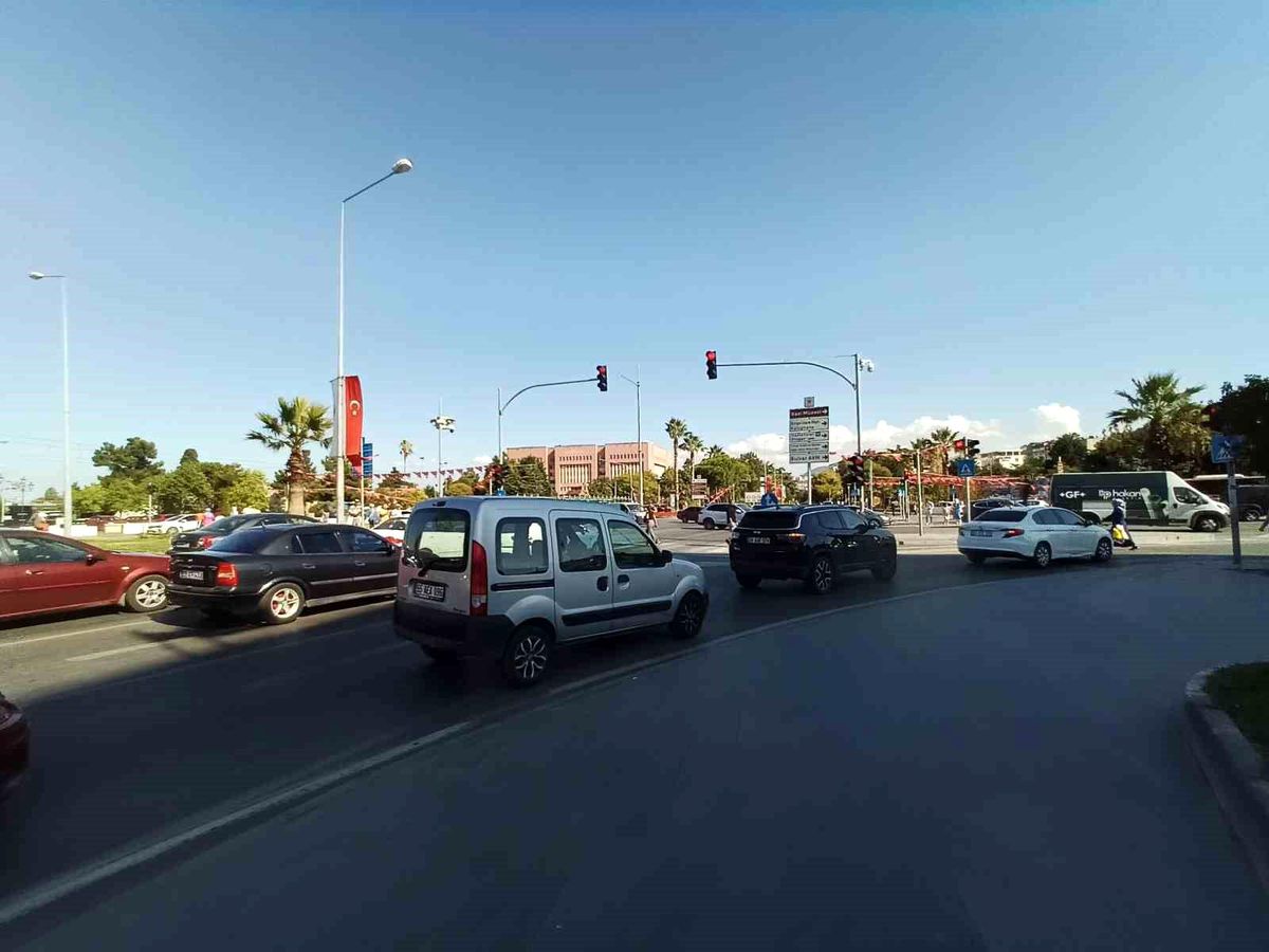 Samsun\'da Trafiğe Kayıtlı Araç Sayısı Temmuz Ayında 478 Bin 372 Oldu