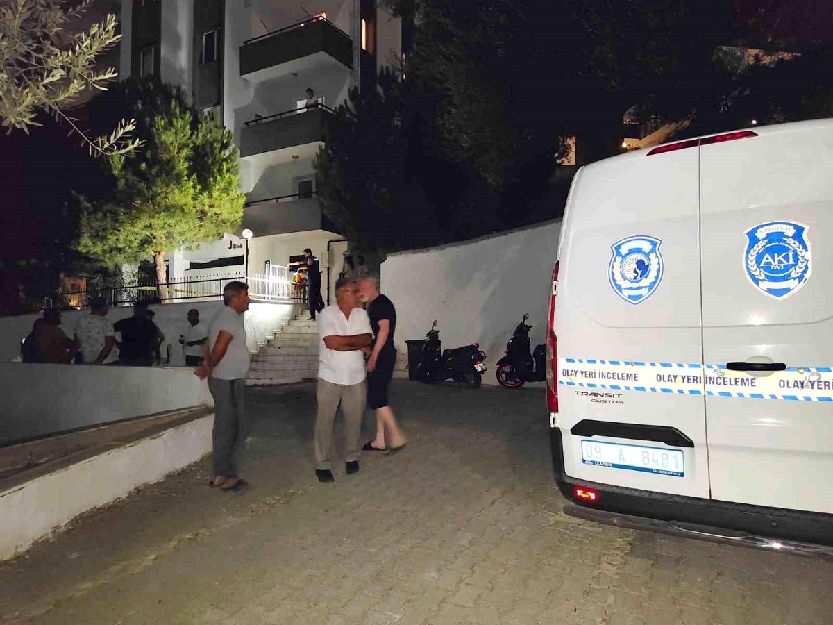 Kuşadası\'nda 16 yaşındaki genç kaçak elektrik akımına kapılarak hayatını kaybetti
