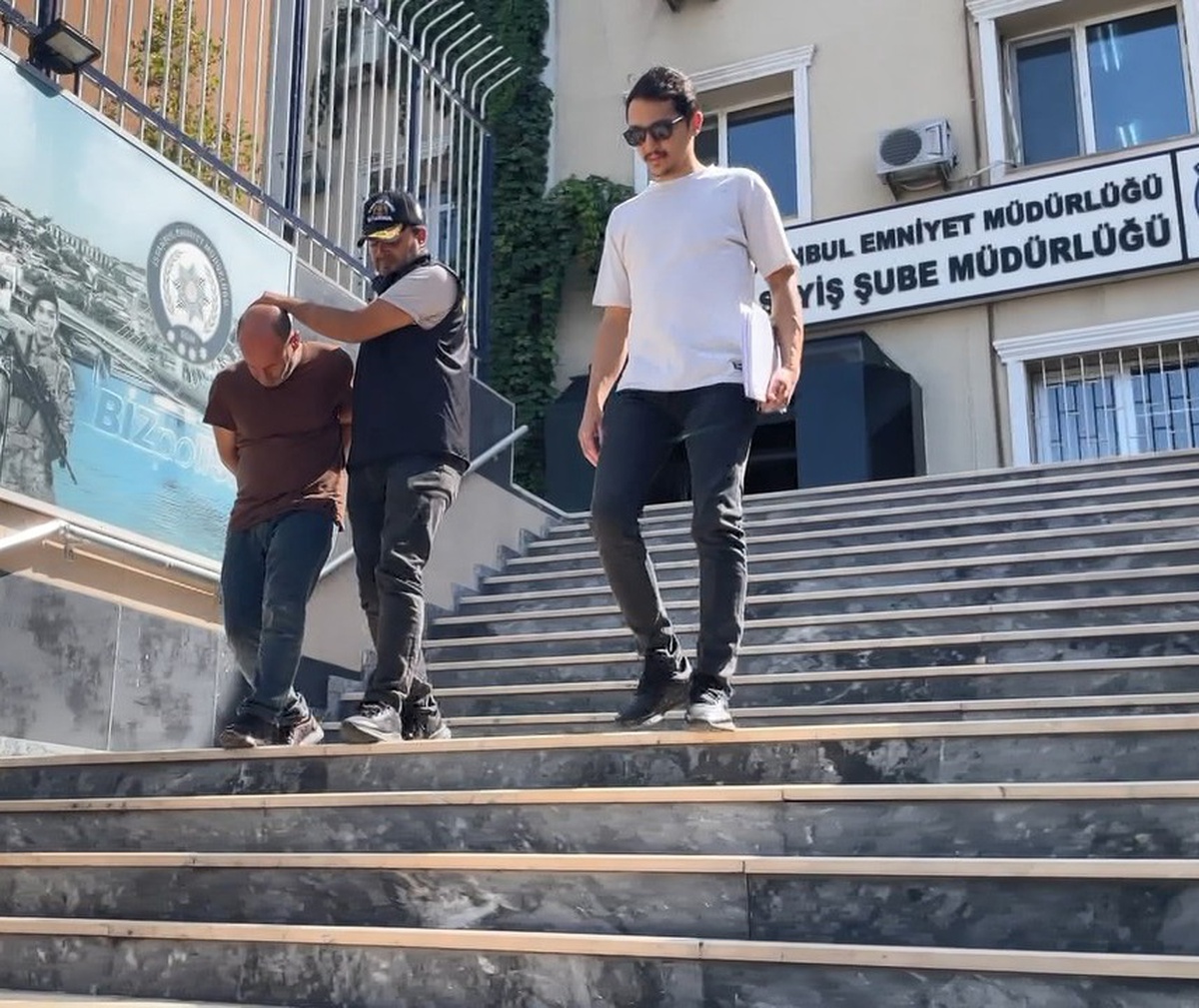 Sultangazi\'de telefon dolandırıcılarına operasyon: 1 kişi yakalandı