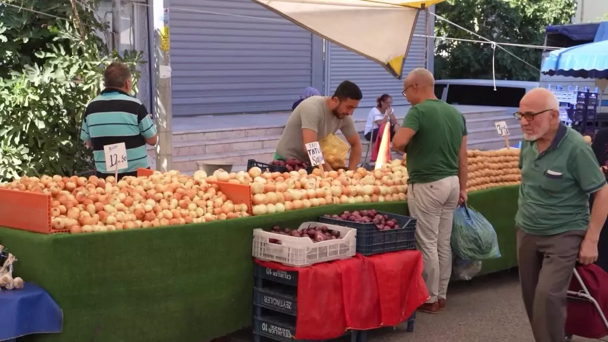 Tuzla Belediyesi Zabıta Ekipleri Denetimlerine Devam Ediyor