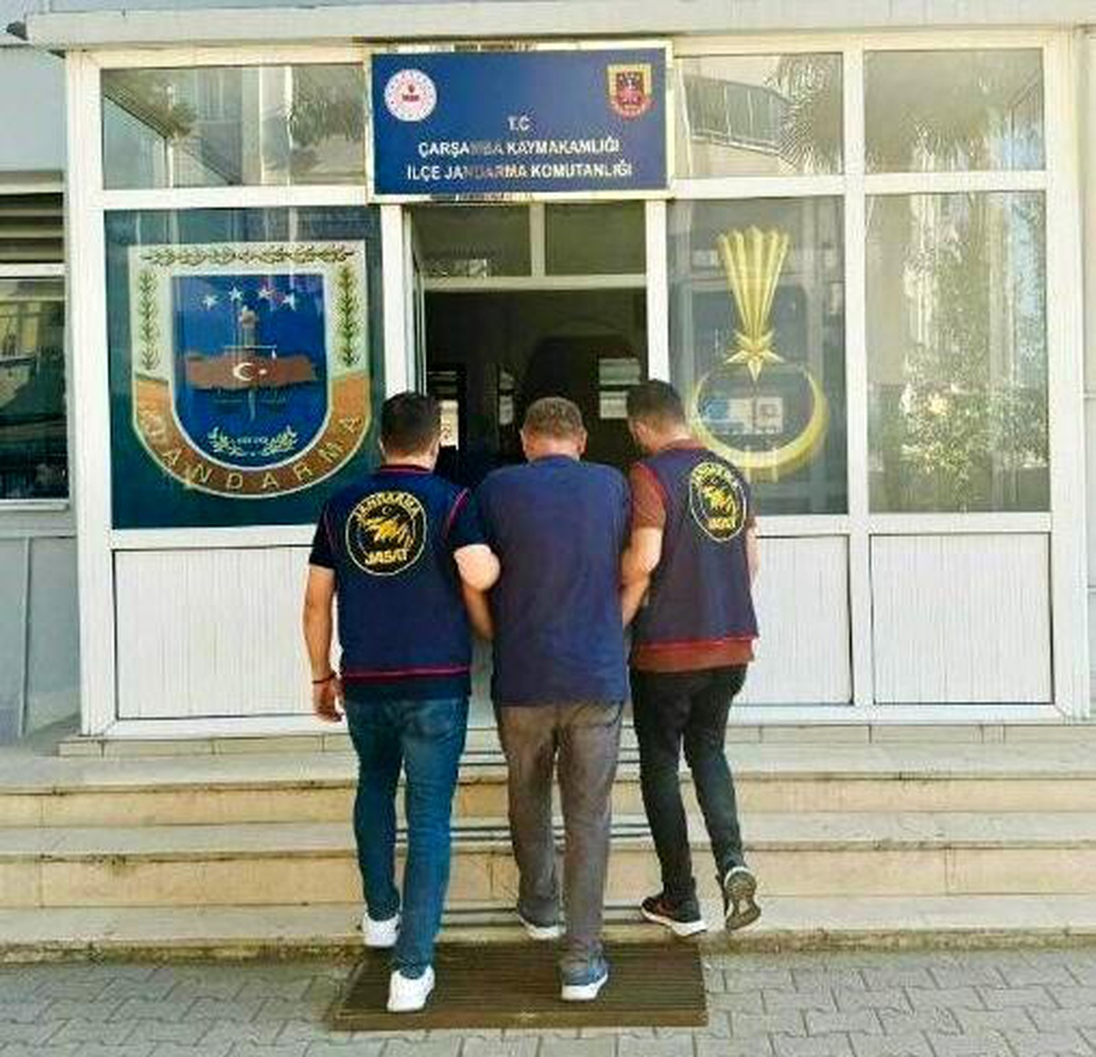 Samsun\'da 10 Yıl 6 Ay Hapis Cezası ile Aranan Şahıs Yakalandı