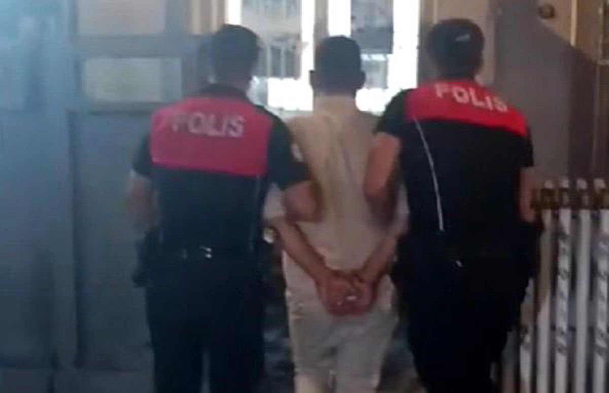 İzmir\'de 19 Yıl Hapis Cezasıyla Aranan Zanlı Yakalandı