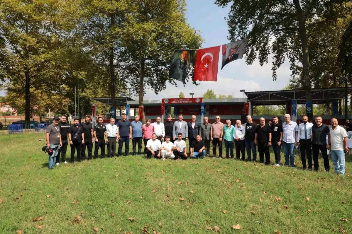 Tarihi Akyazı Akbalık Yağlı Güreşleri Tanıtıldı