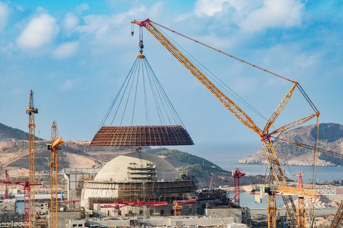 Akkuyu Nükleer Güç Santrali\'nde Birinci Ünitenin Dış Koruma Kabuğu Montajı Tamamlandı