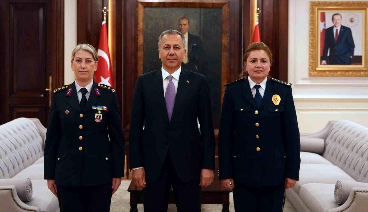 İçişleri Bakanı Ali Yerlikaya, Kadın İdarecilerin Sayısının Artacağını Belirtti