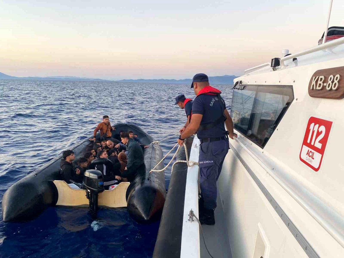 Muğla\'da 23\'ü çocuk 51 düzensiz göçmen yakalandı
